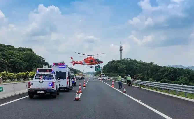 景东高速公路汽车救援案例
